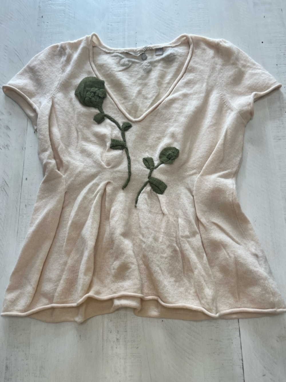 Anthropologie Cream V-Neck Sweater with Green Floral Appliqué